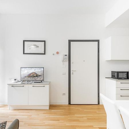 Easylife - Stile E Comfort A Due Passi Da Centrale ميلان المظهر الخارجي الصورة