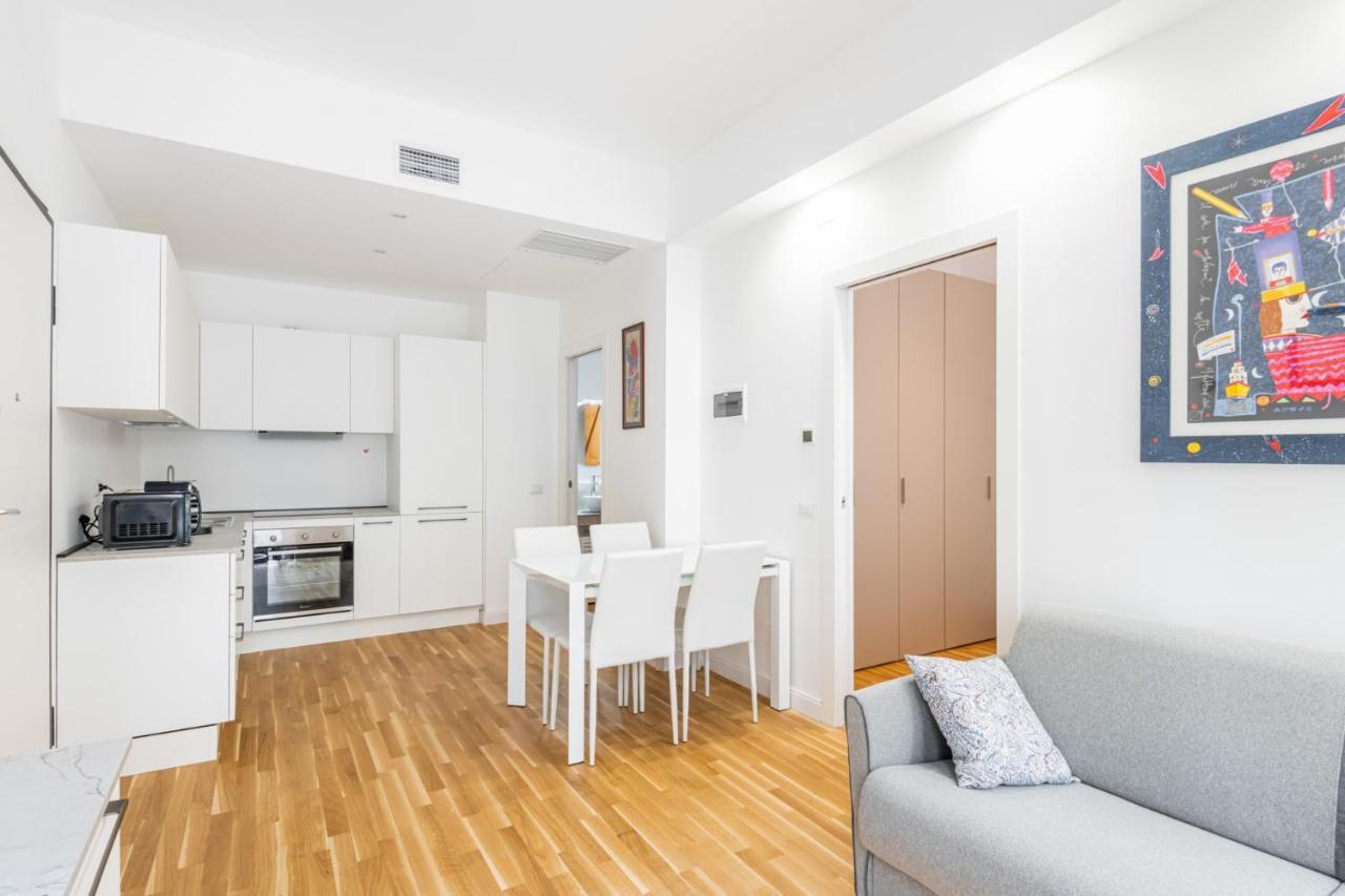 Easylife - Stile E Comfort A Due Passi Da Centrale ميلان المظهر الخارجي الصورة